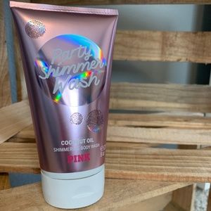 PINK Party Shimmer Coconut Oil Body Wash